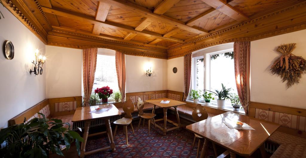 Hotel Bellaria - Cortina dʼAmpezzo Extérieur photo