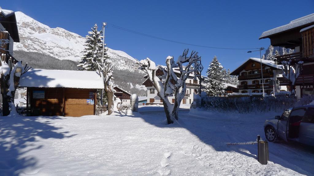 Hotel Bellaria - Cortina dʼAmpezzo Extérieur photo
