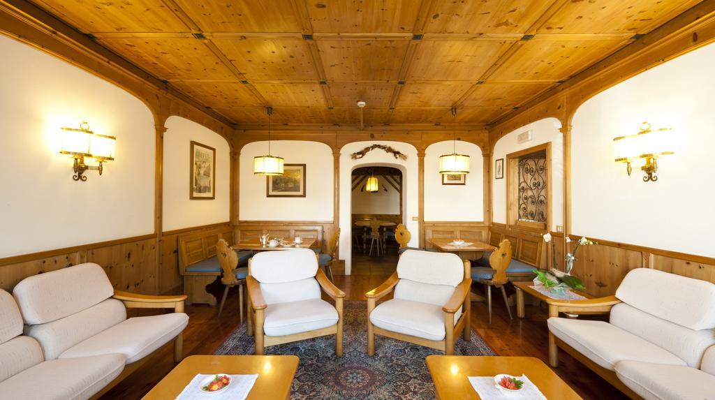 Hotel Bellaria - Cortina dʼAmpezzo Extérieur photo
