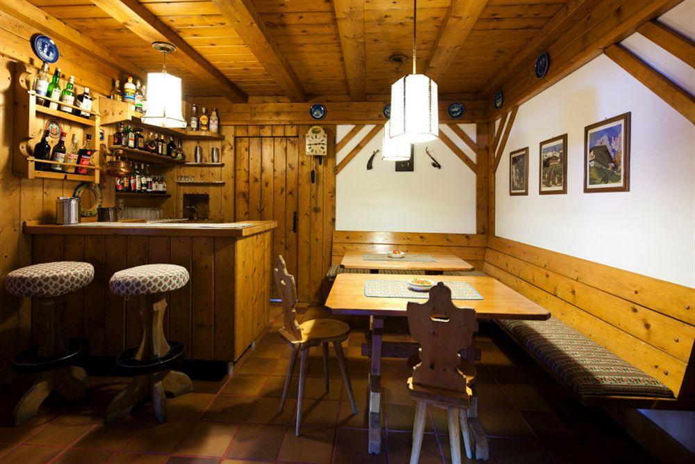 Hotel Bellaria - Cortina dʼAmpezzo Extérieur photo